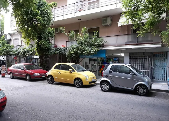 Koukaki Near Acropolis